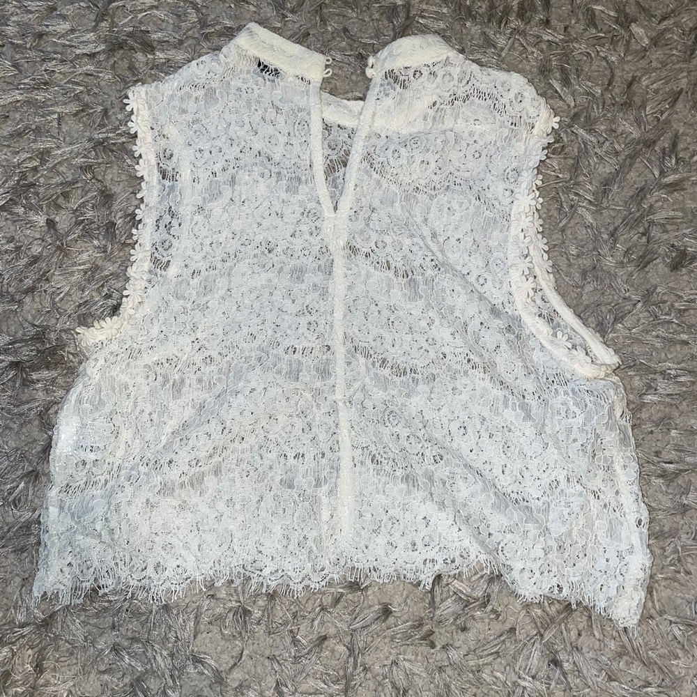 Lace crop top